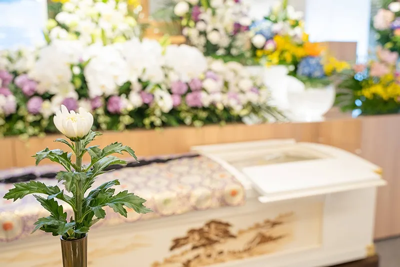 家族葬や一日葬などのプランをご案内